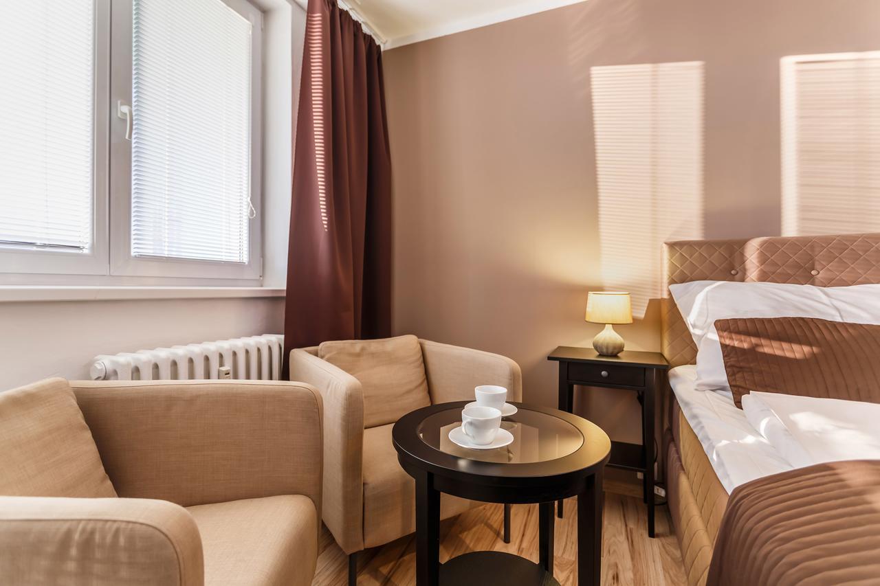 Golden Apartments Ostrava Bagian luar foto